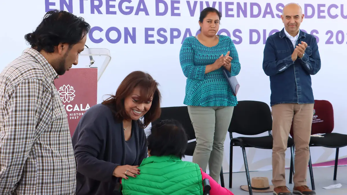 ENTREGA de viviendas Tequexquitla