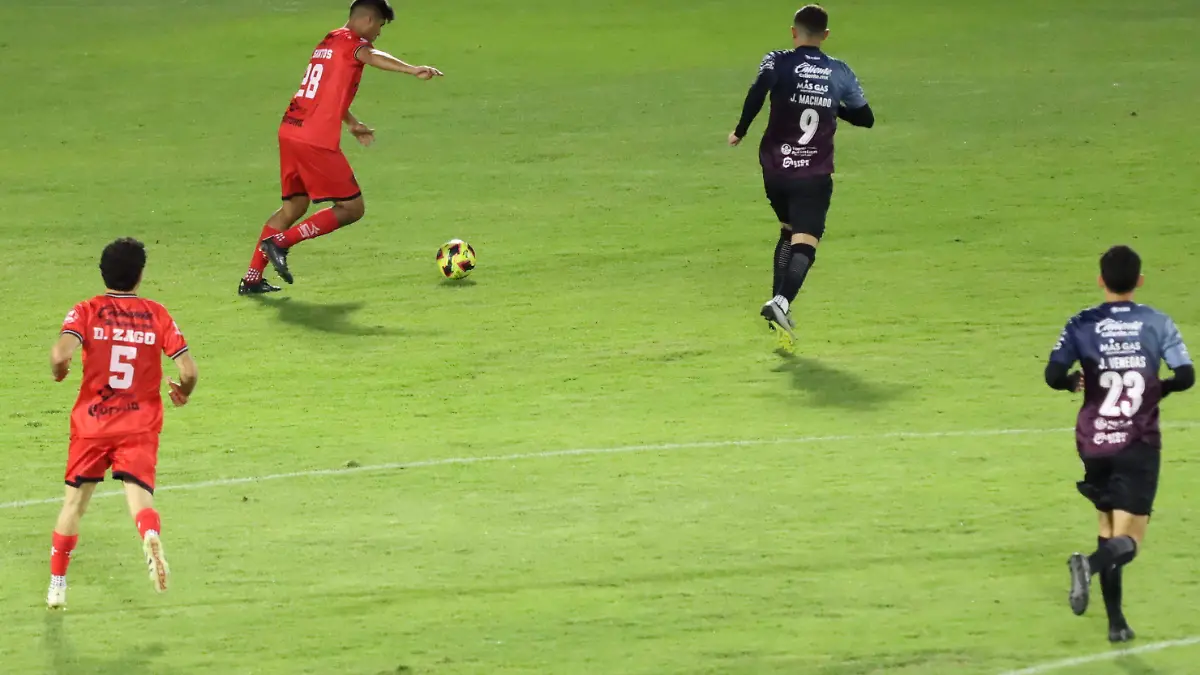 COYOTES RECIBE A MINEROS EN EL ESTADIO TLAHUICOLE