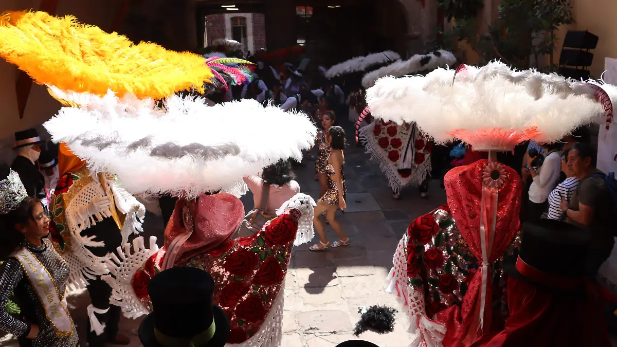 Carnavales de Tlaxcala llegan a la capital del país