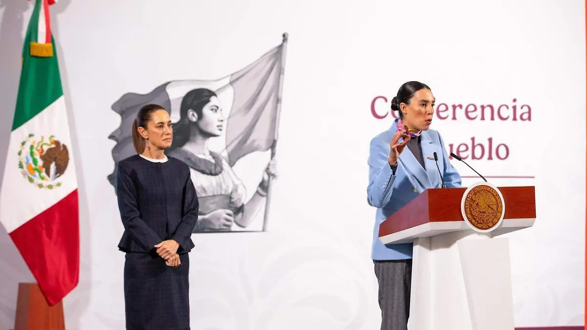 presidenta y secretaria de turismo