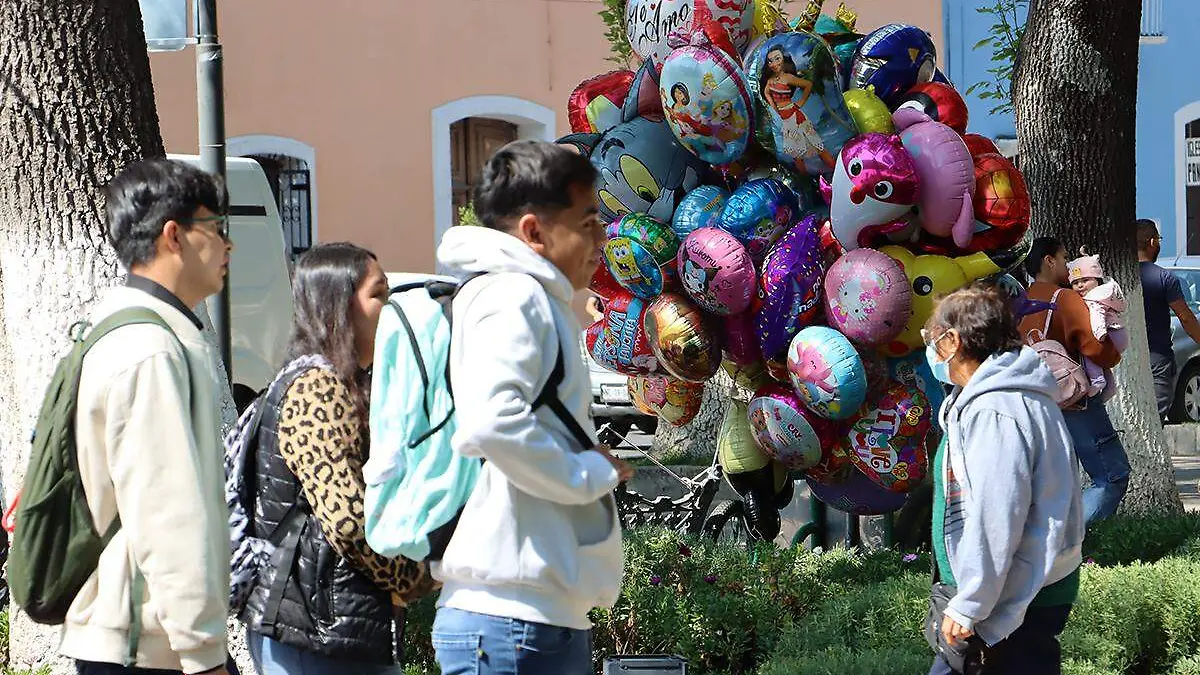 COMPORTAMIENTO COMERCIAL 5 San valentín, globos