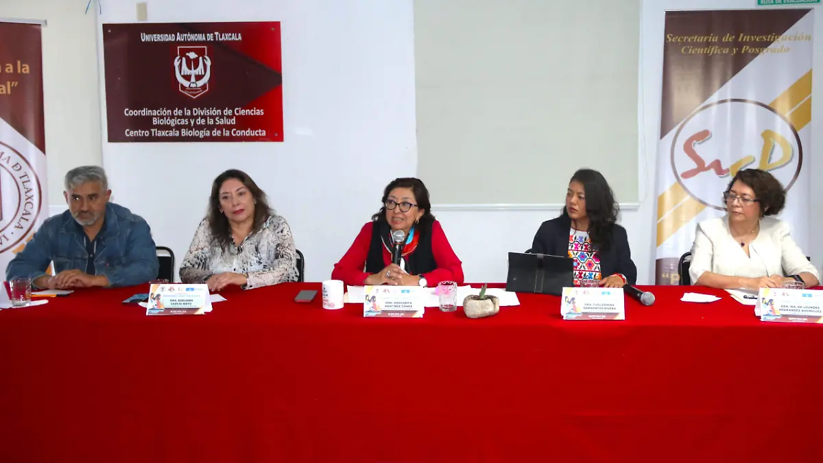 MARGARITA MARTÍNEZ UATX