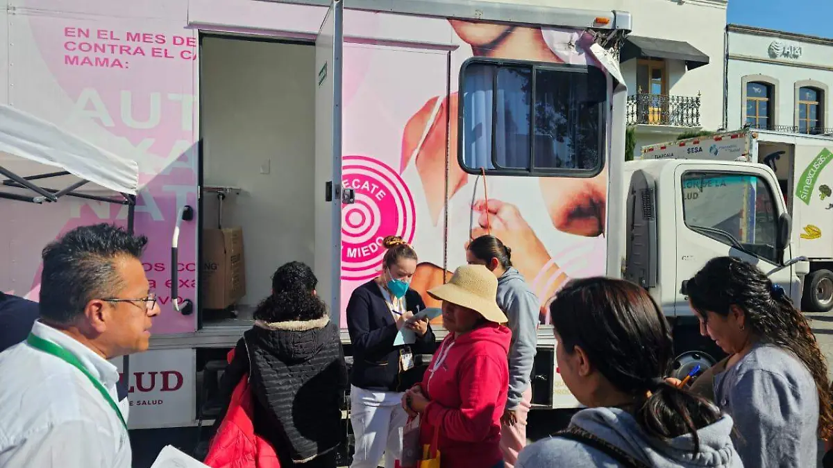 Servicios médicos gratuitos llegan a Huamantla 2