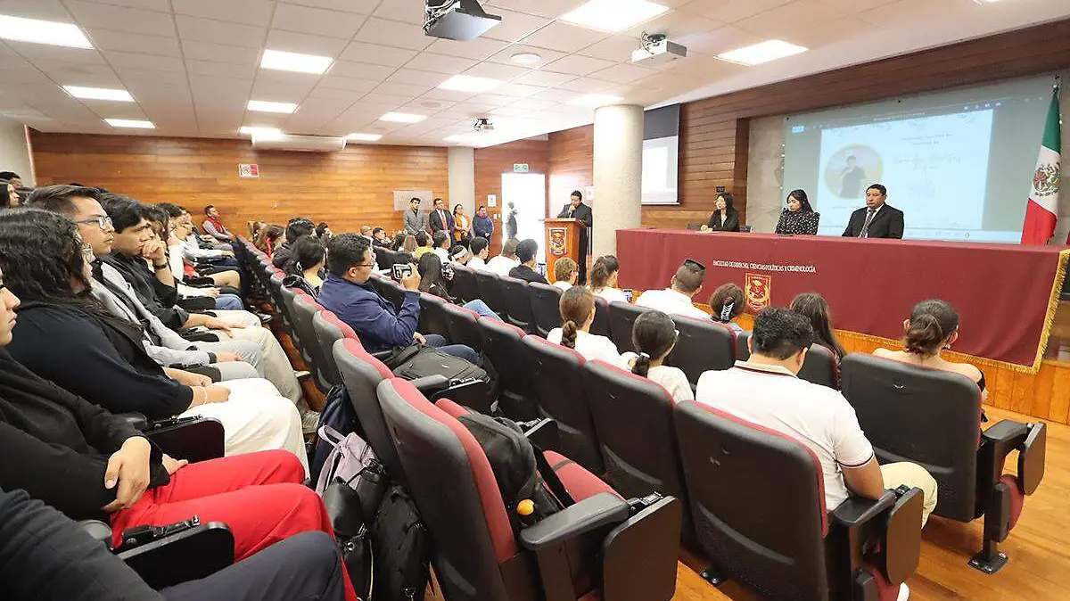 HOMENAJE LUCTUOSO UATX 3