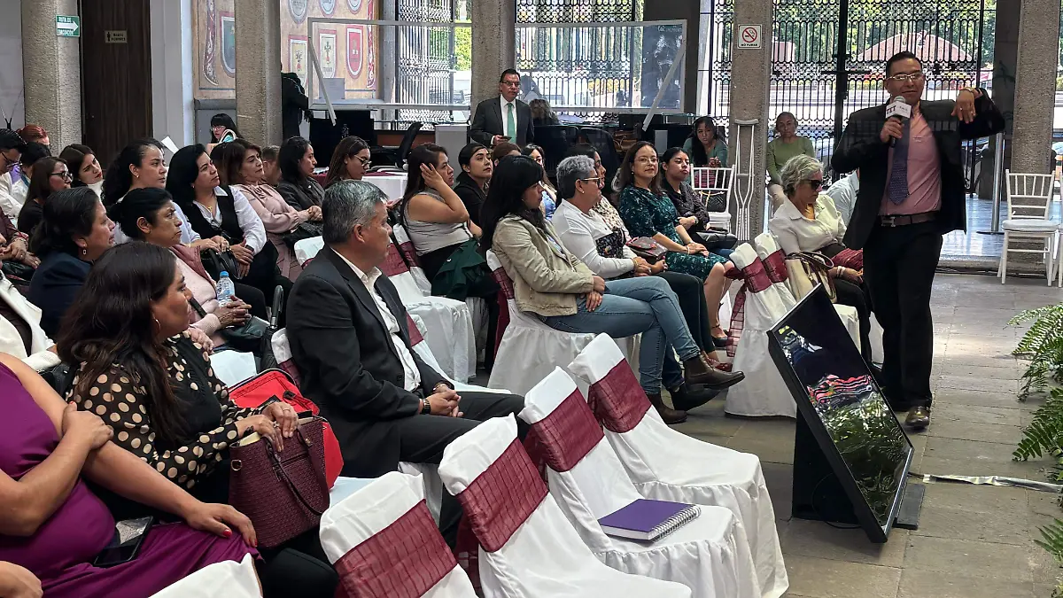 FORO ROMPIENDO SILENCIO (2)