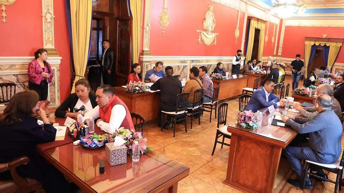 Audiencia palacio de gobierno 5