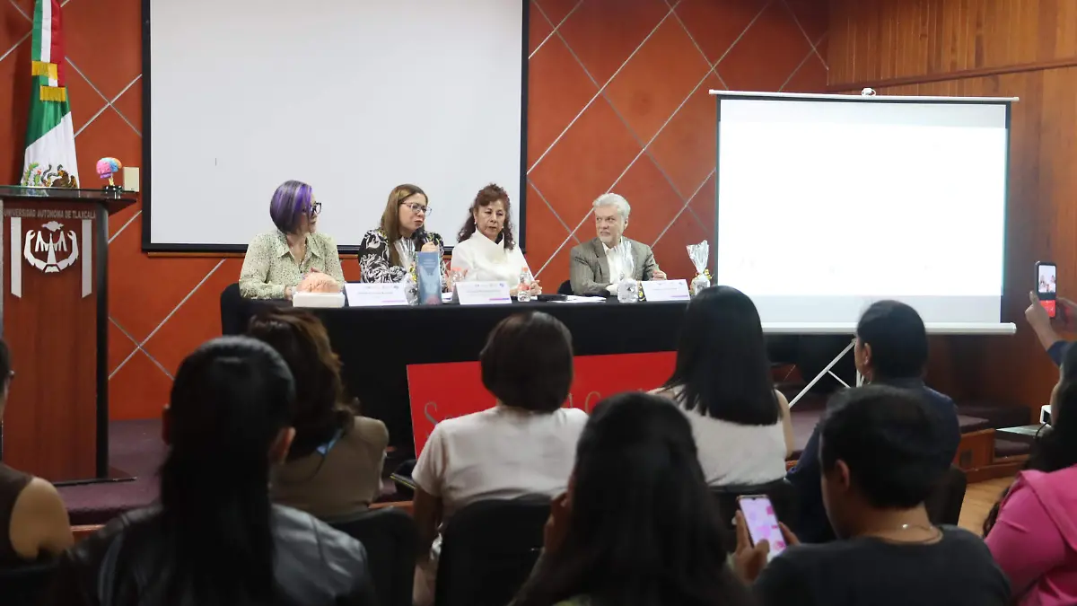 UATX PRESENTACIÓN LIBRO 3