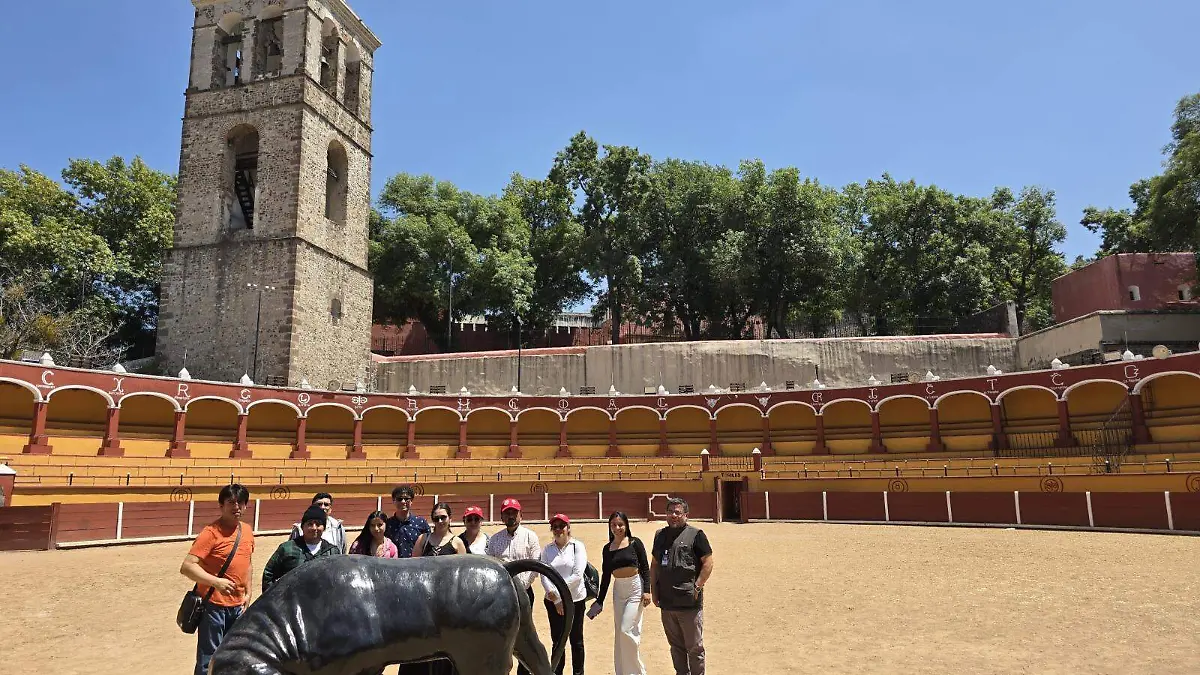 PLAZA DE TOROS MOVILIDAD UATX