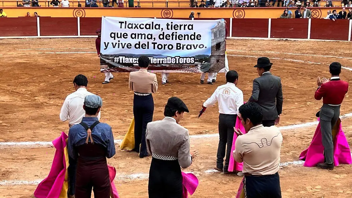 CORRIDA TOROS 4