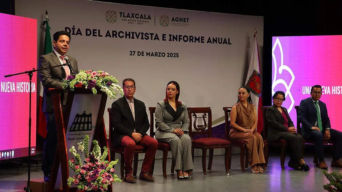 DÍA DEL ARCHIVISTA 1