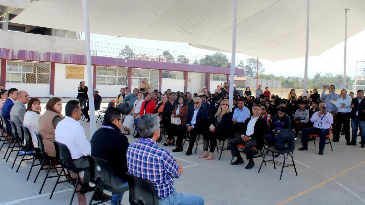 PADRES DE FAMILIA CBTIS XILOXOXTLA