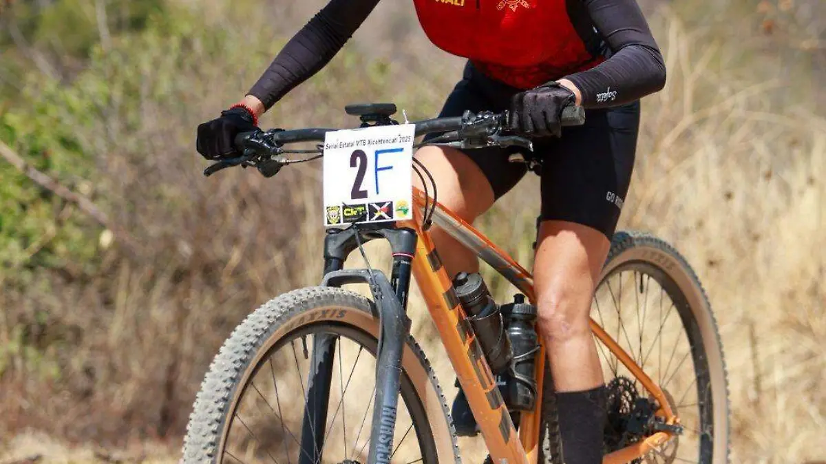 CICLISMO DE MONTAÑA MUJERES