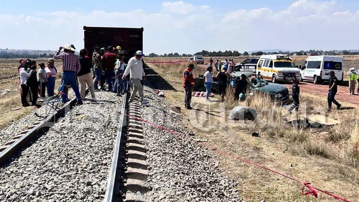 marca Mueren tres personas y dos más resultan heridas en Muñoz  3