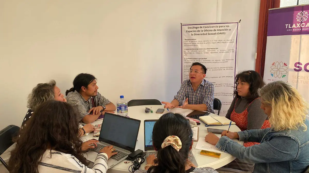 Diálogo comunidad LGBT