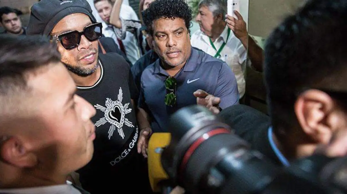 ronaldinho-paraguay-efe1