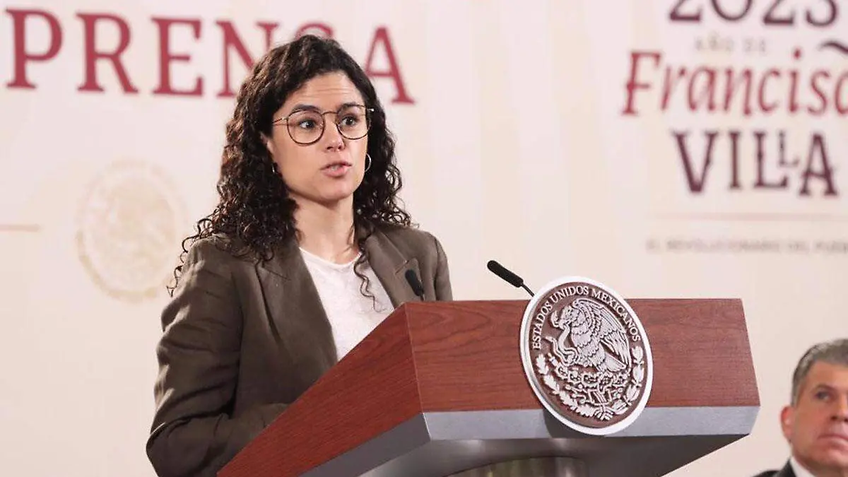 Luisa María Alcalde