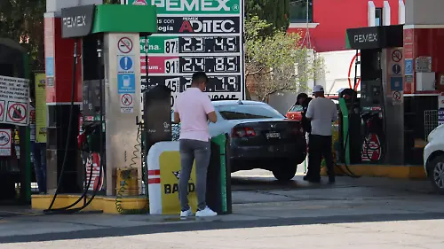 GASOLINERAS (4)