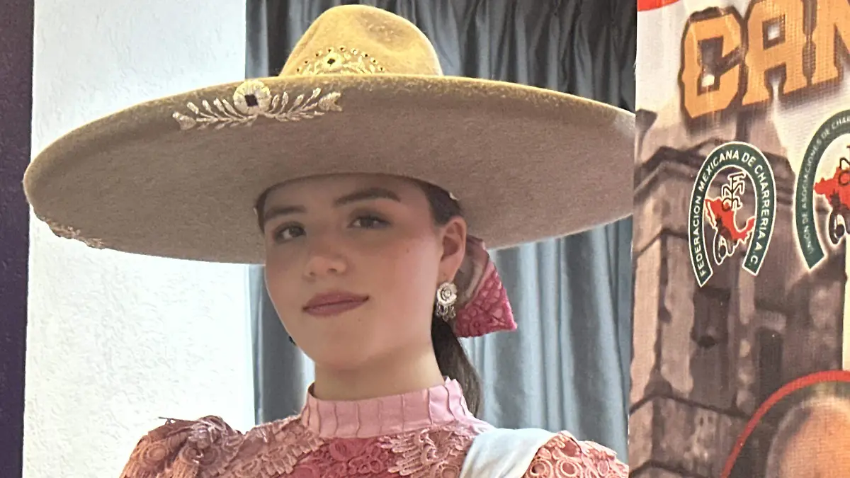 SANTA LUCÍA I REINA CHARRA TLAXCALA