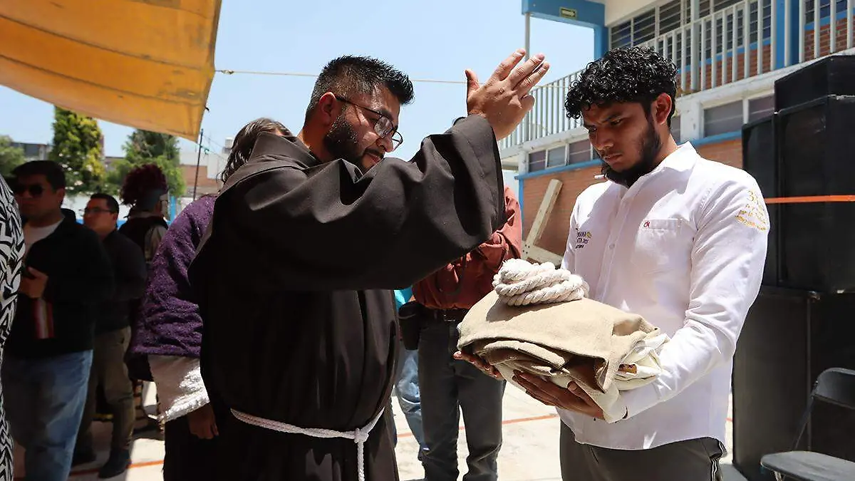 BENDICIÓN VIACRUCIS CHIAUTEMPAN 6