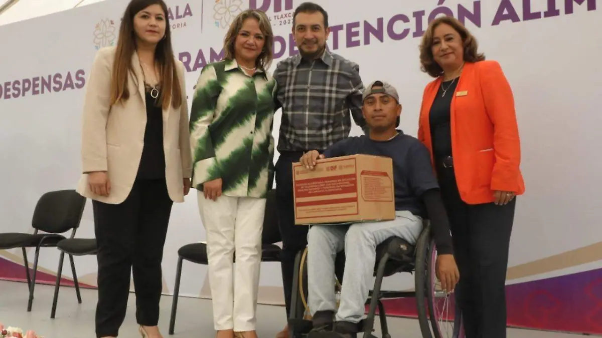 entrega de despensas Huamantla 2