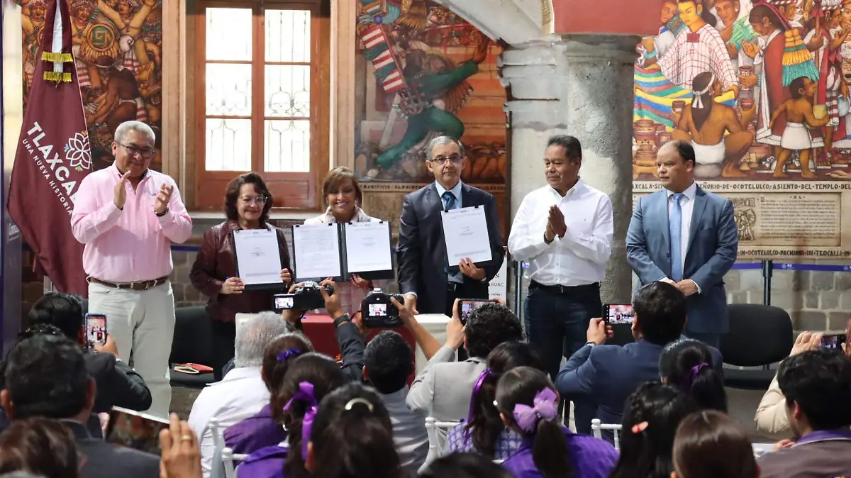 FIRMA ROSARIO CASTELLANOS 1