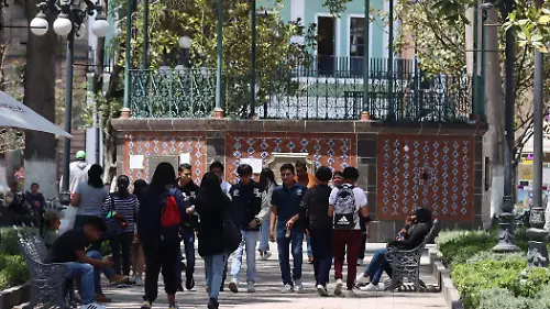JÓVENES CONSTRUYENDO (1)