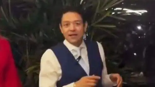 Empresario-Pollo-Feliz