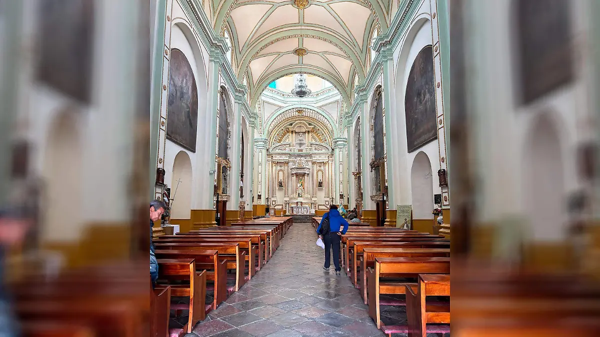 CAMPANAS-NUEVO-PAPA-(1)