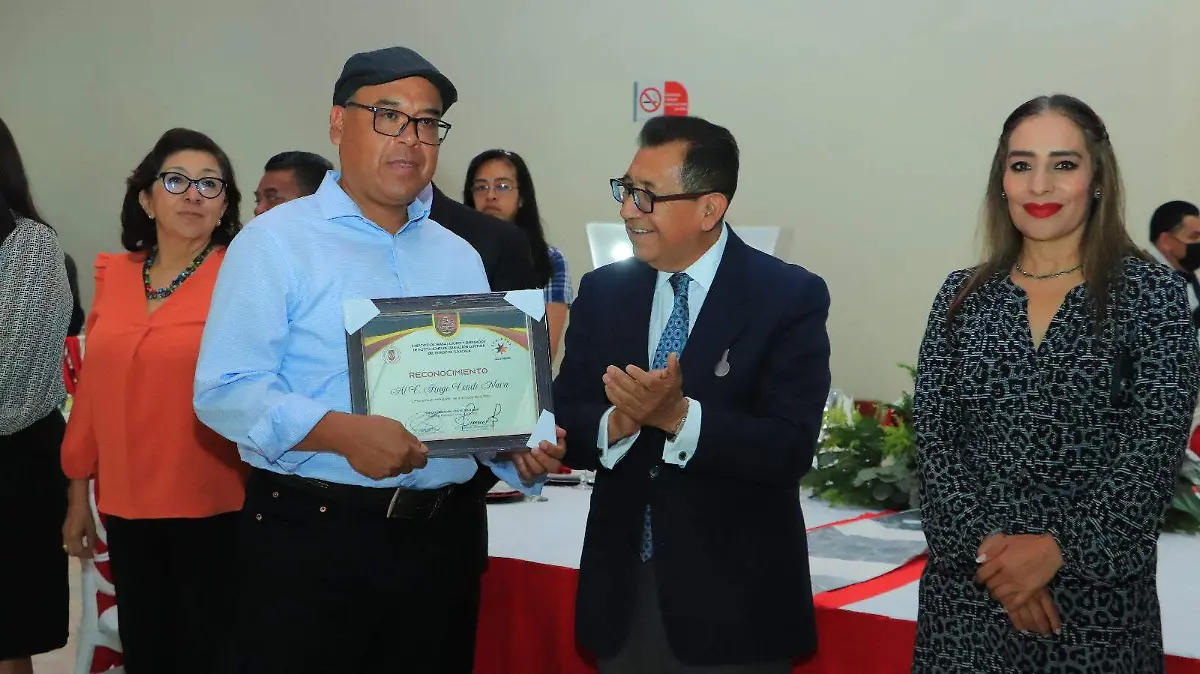 12 Encabeza Rector de la UATx celebración por 55 aniversario del STEIESET (1)