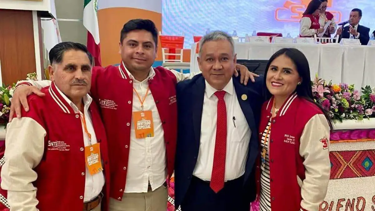 Profesor miguel angel y familia