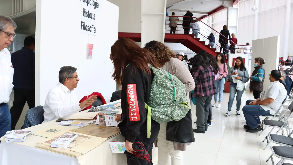 FERIA PROFESIOGRÁFICA - ASPIRANTES OTOÑO