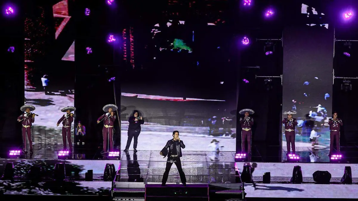 OLIMPIADA NACIONAL / TLAXCALA / CONADE INAUGURACIÓN CANTANTES 3