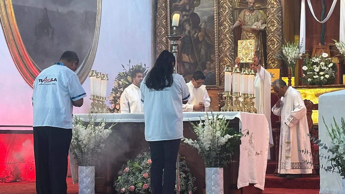 LLAMA OBISPO-AMOR (1)