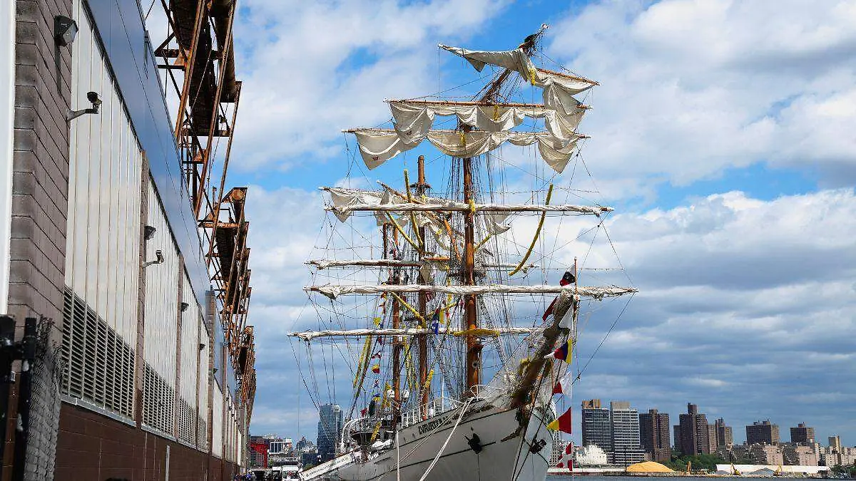 Buque Cuauhtemoc en Nueva York