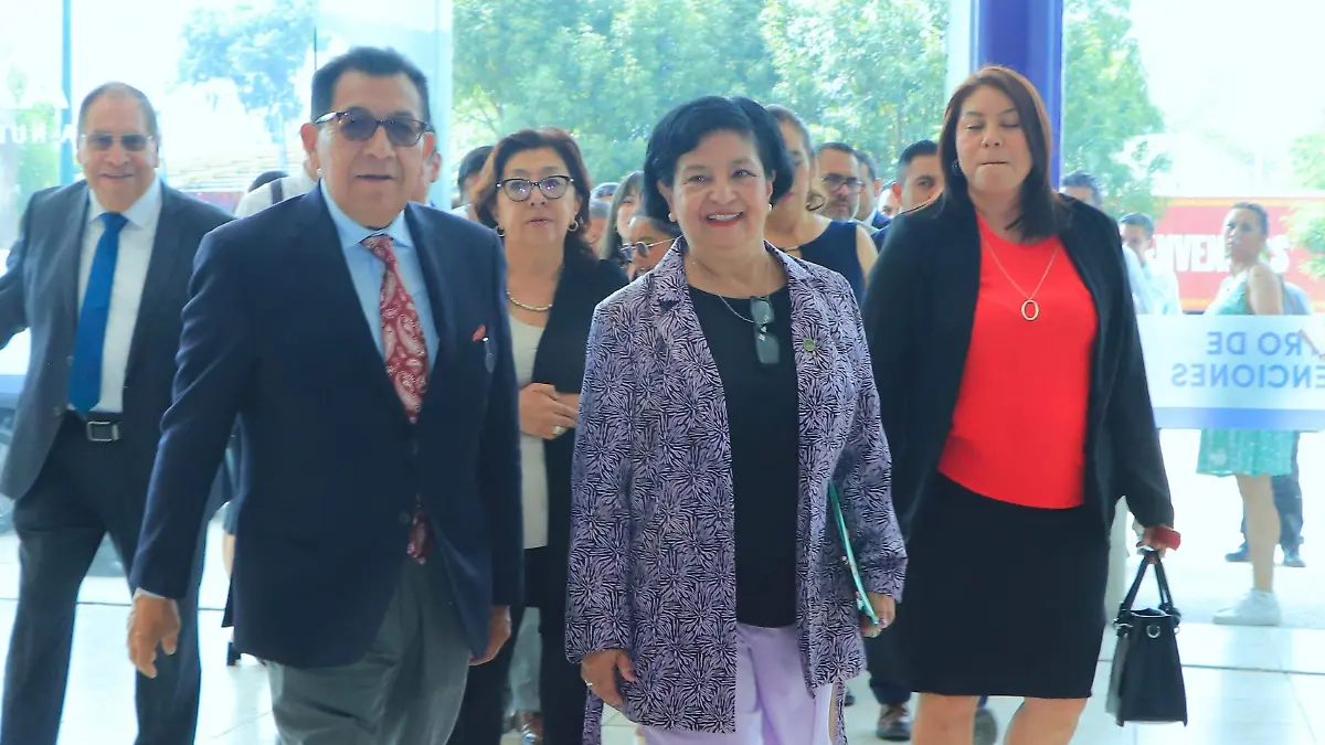 21 Celebran UATx y STUAT el “Día del Maestro y del Trabajador Universitario” (1)