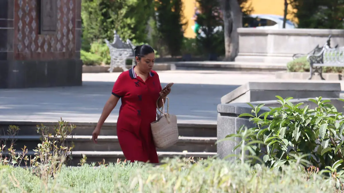 VIOLENCIA CIBERNÉTICA 3