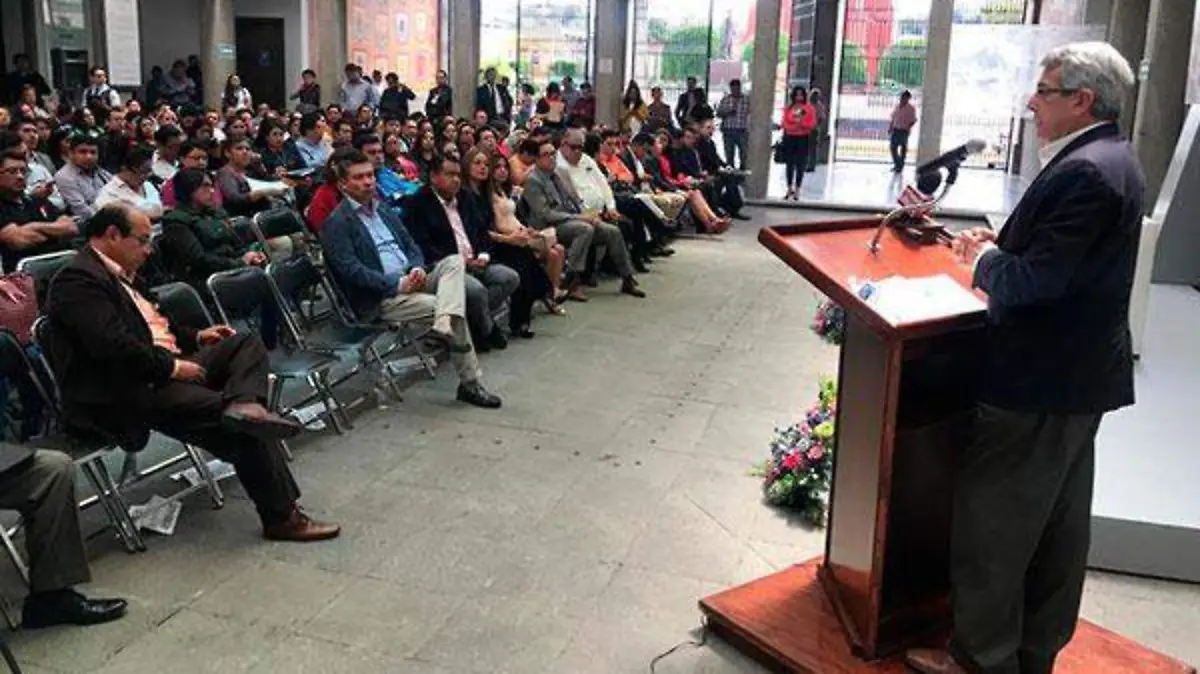 Ponencia-Mauricio-Merino-1