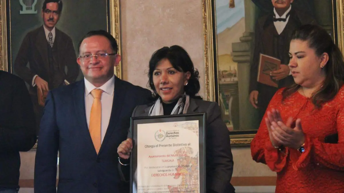 Tlaxcara recibe distintivo 4