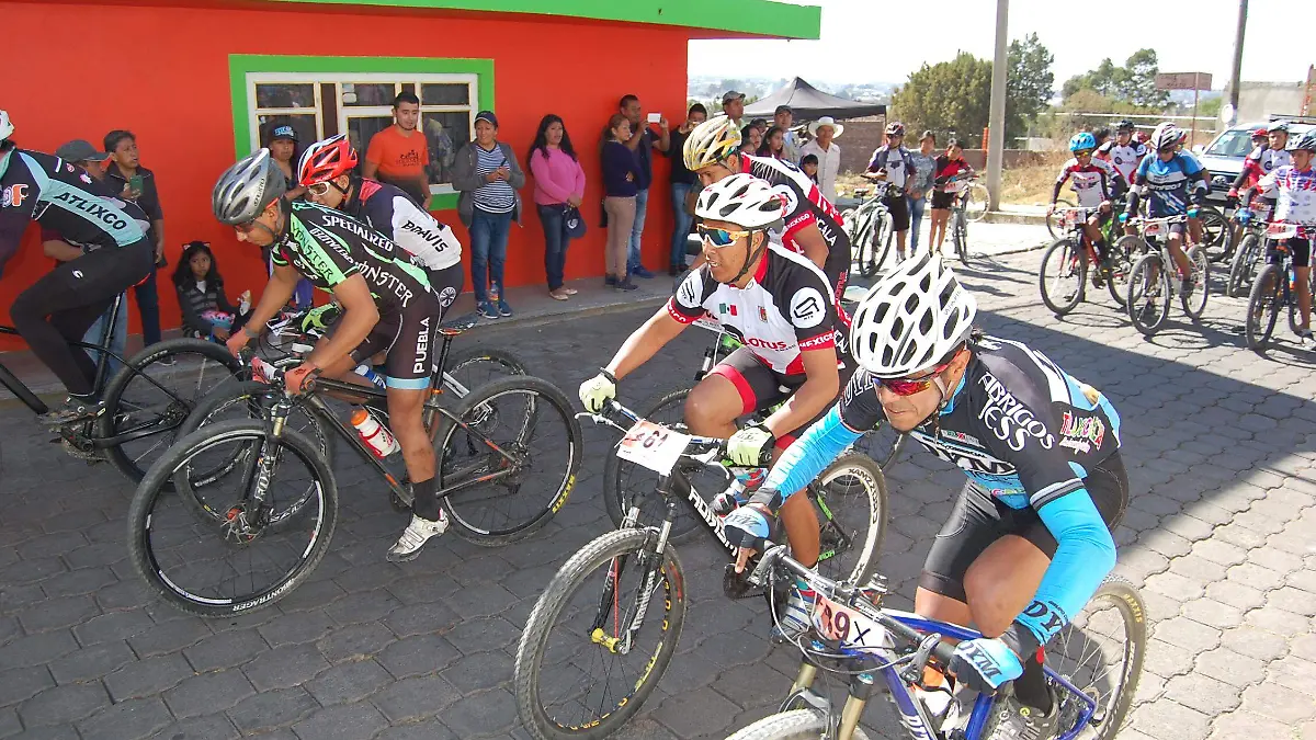 CICLISTAS 4