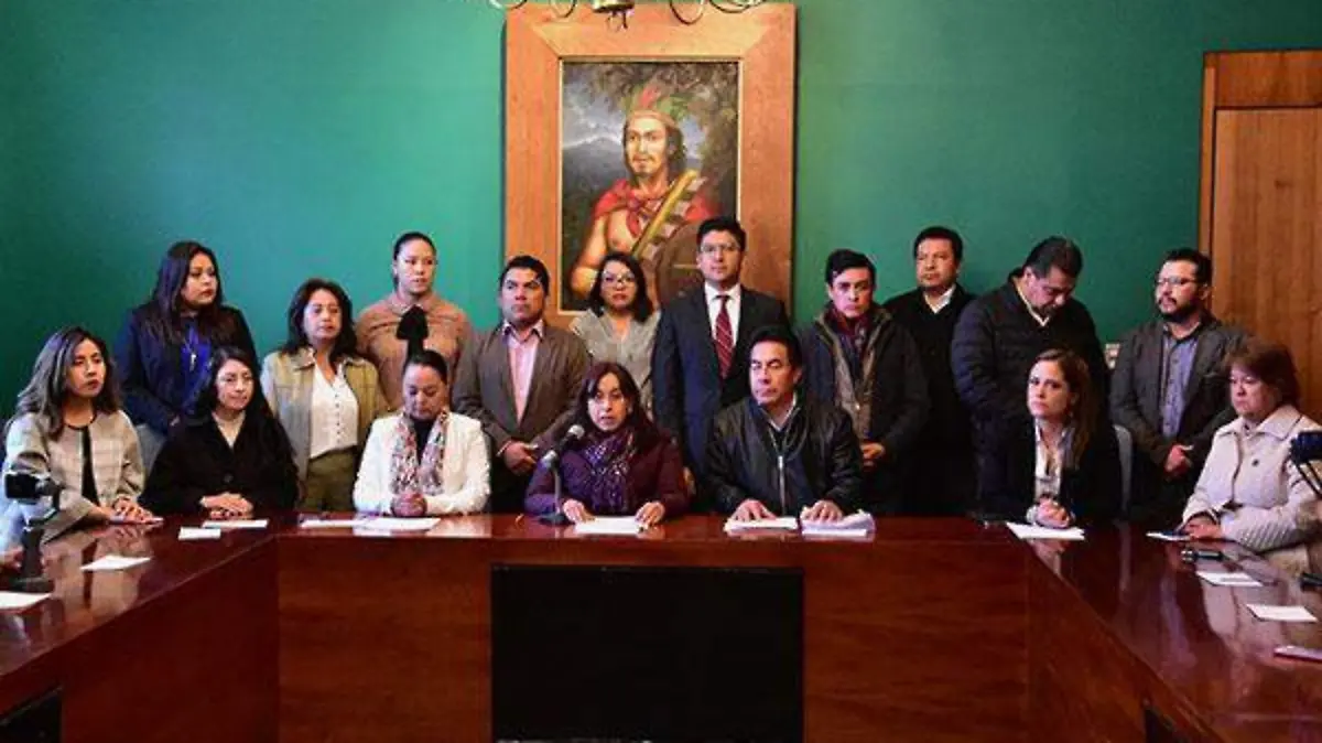 DIPUTADOS--(3)