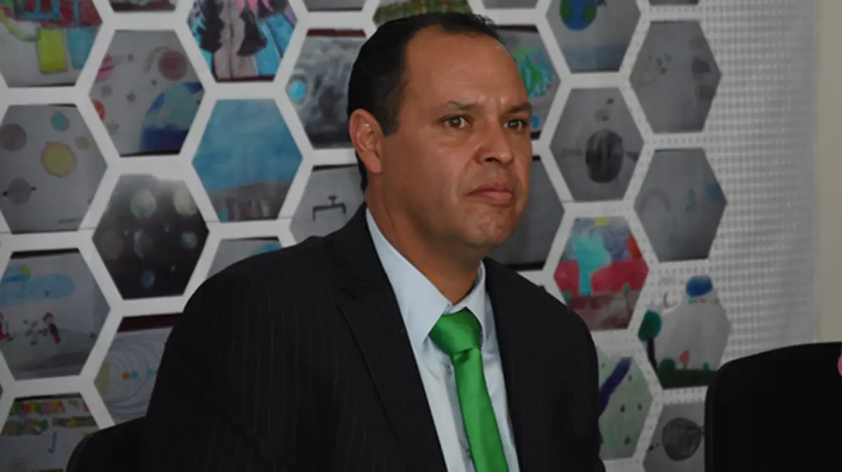 JORGE-LUIS
