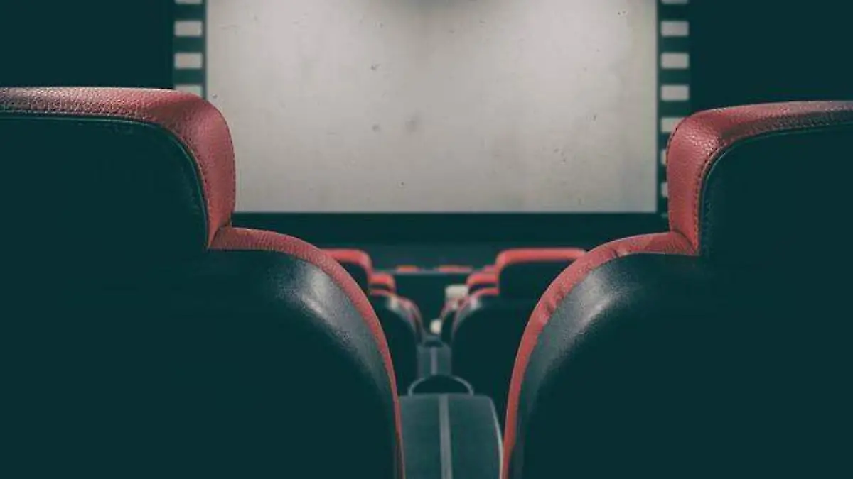 cinema-4213751_640