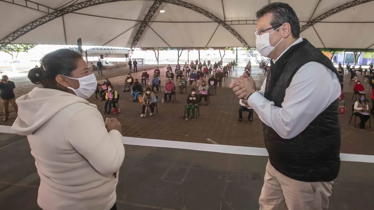 200924_M M _SUPERATE_ENTREGA_APOYOS_03