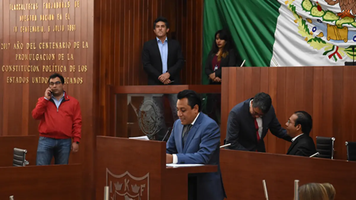 SESIÓN-CONGRESO-(1)