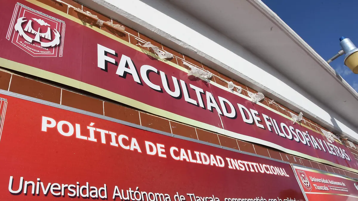 FILOSOFÍA Y LETRAS 01