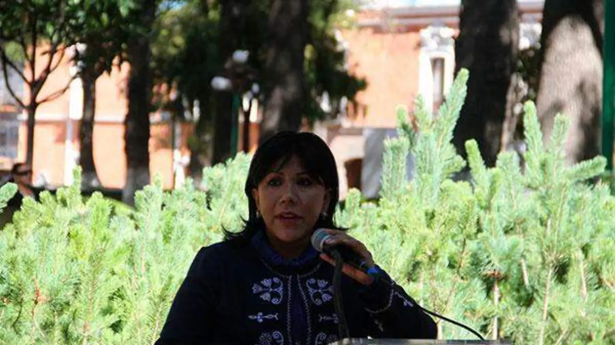 Anabell-(2)