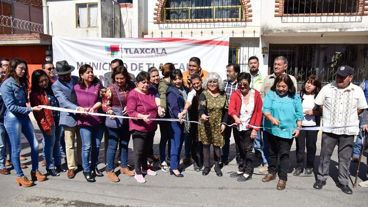 Inaugura AAZ obras públicas 1