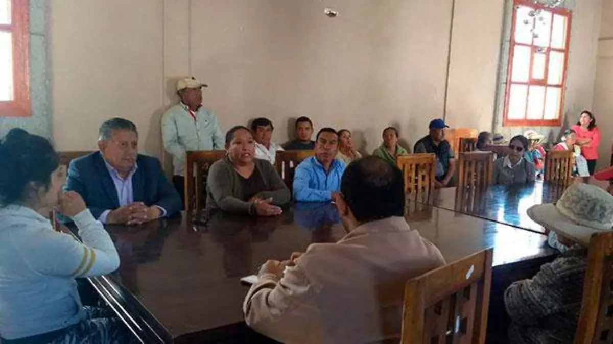 REUNIÓN-(2)