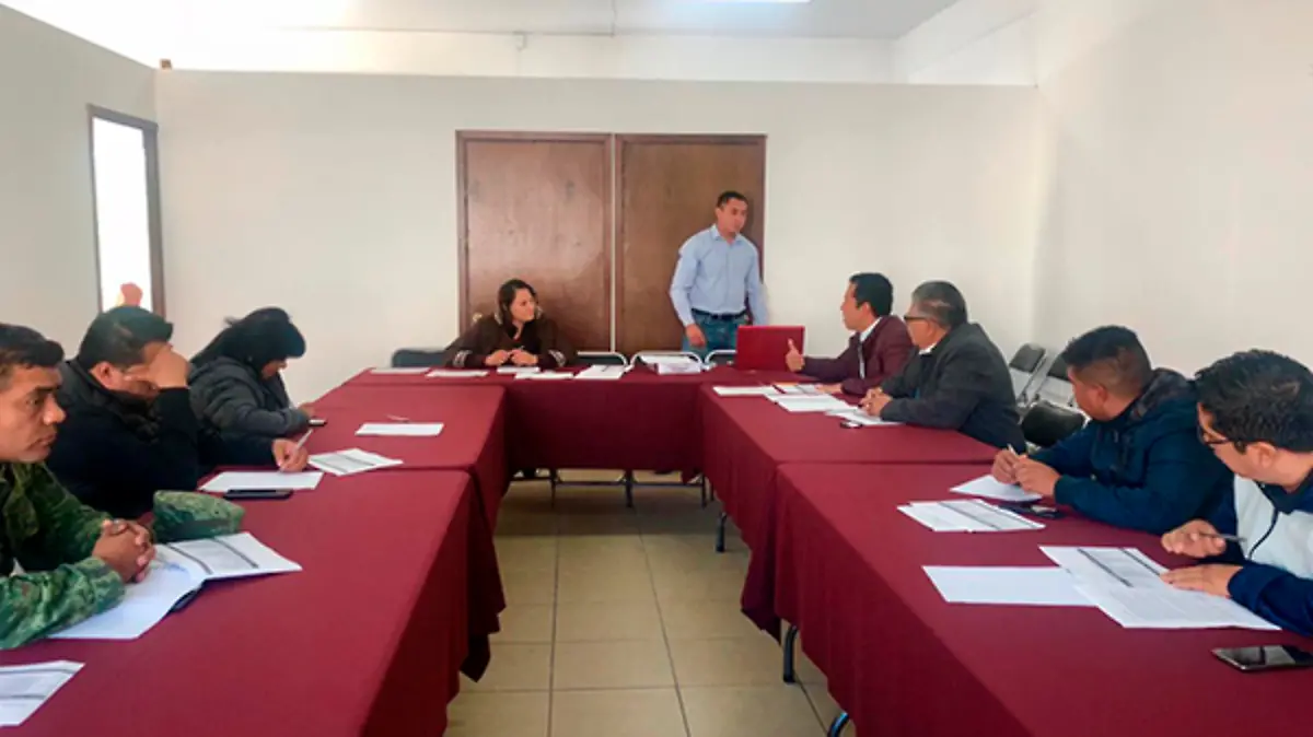 REUNIÓN-(2)