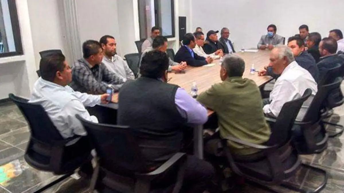 Presidnetesa-de-comunidad-(2)